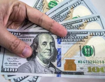 انٹر بینک اور اوپن مارکیٹ میں ڈالر کی قیمت میں بھاری اضافہ`