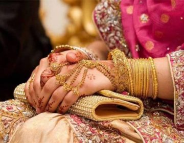 دولہاکومذاق کرنا مہنگا پڑ گیا ، شادی کے اگلے ہی دن دلہن نے طلاق مانگ لی