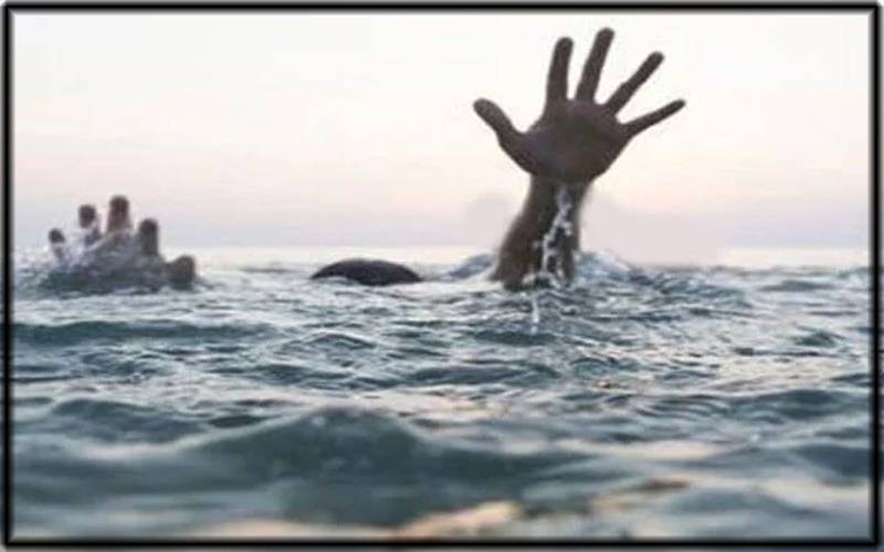 فاقوں سے تنگ 4 بچوں کی ماں نہر میں کود گئی